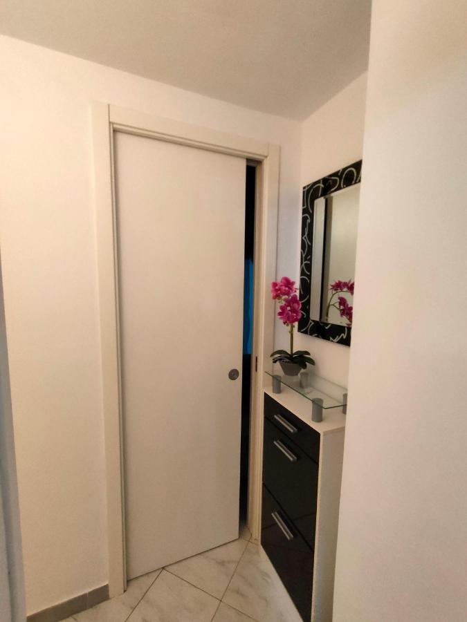 Stone House Apartment Martina Franca Bagian luar foto