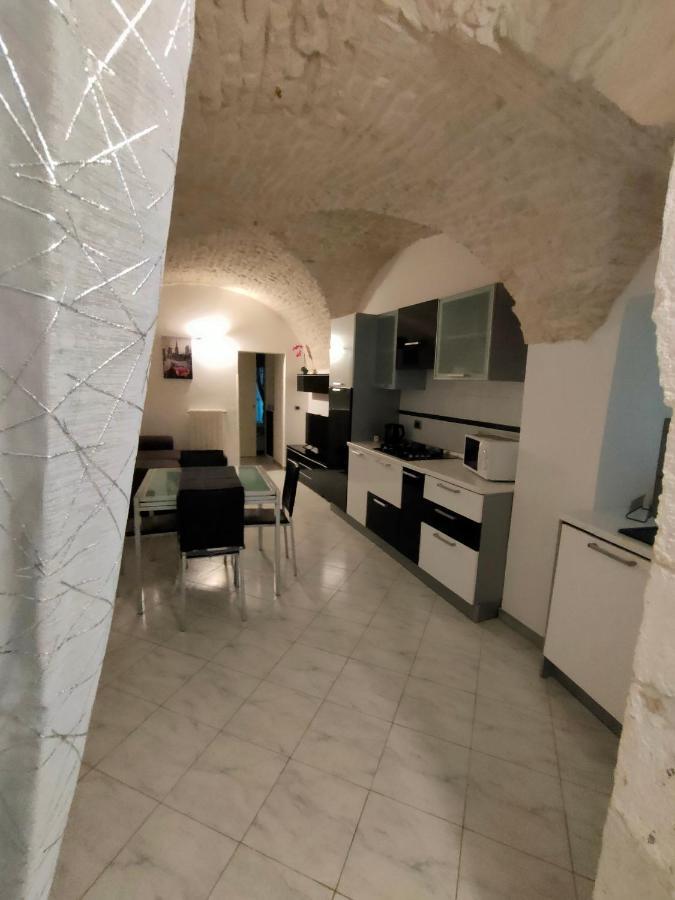 Stone House Apartment Martina Franca Bagian luar foto
